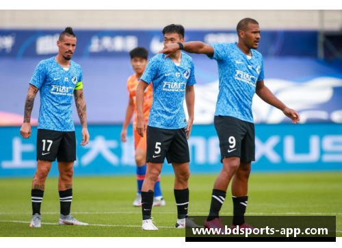 大连队阵容全面解析:球员风采与技术评估 大连队阵容全面解析:球员风采与技术评估